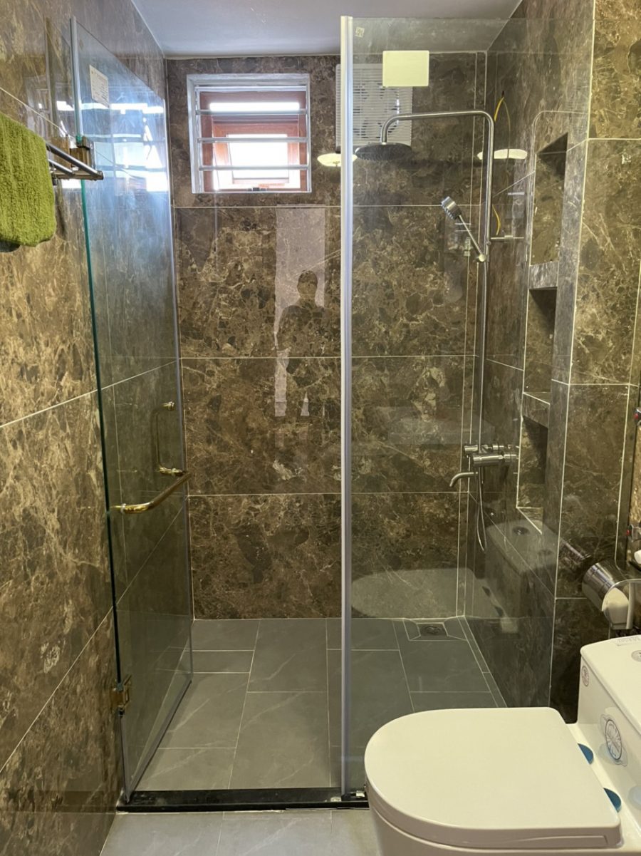 Gạch nhập khẩu Ấn Độ 60x120cm vân đá nâu Brown Hichori