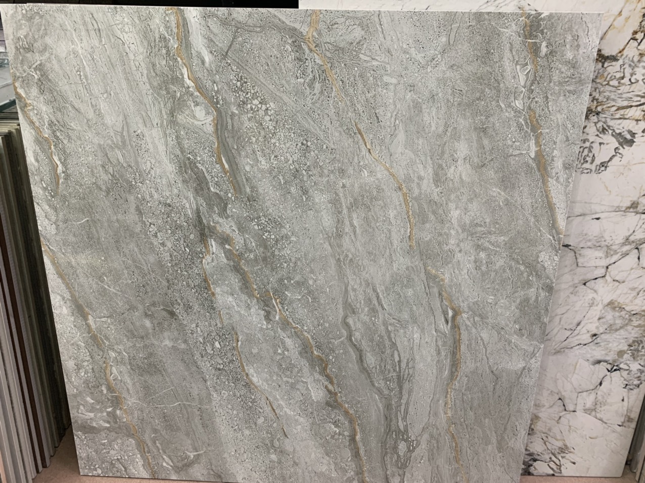 Gạch ốp lát  Viova vân đá xanh VN88010