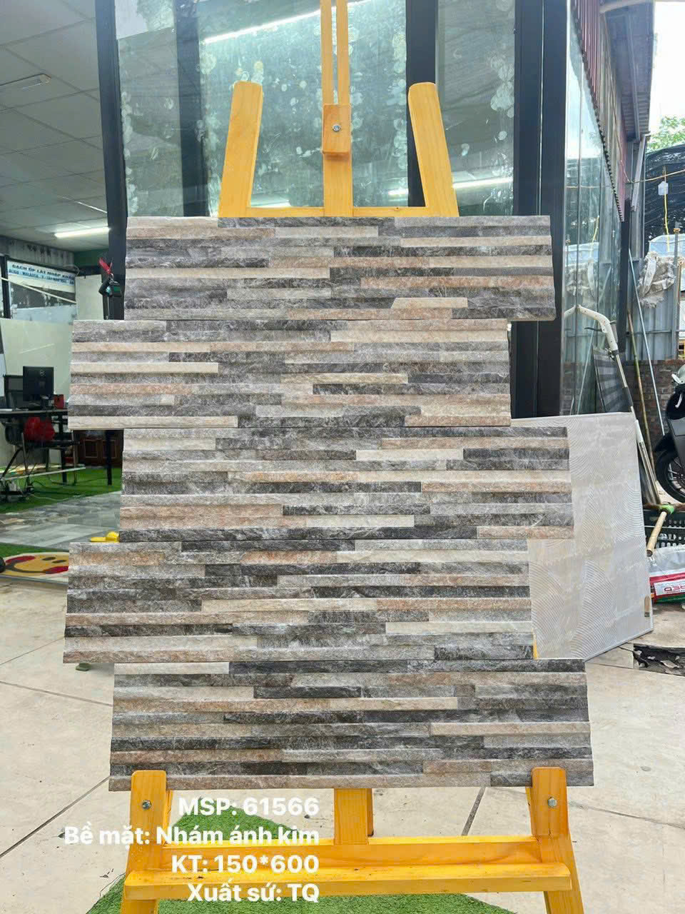 Gạch ốp tường 15×60 Trung Quốc ghi xám đen ánh kim 61562