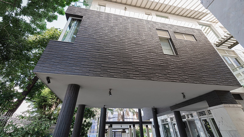 Gạch trang trí I-CONCEPT TRAPE INAX-3040B-TRP-2