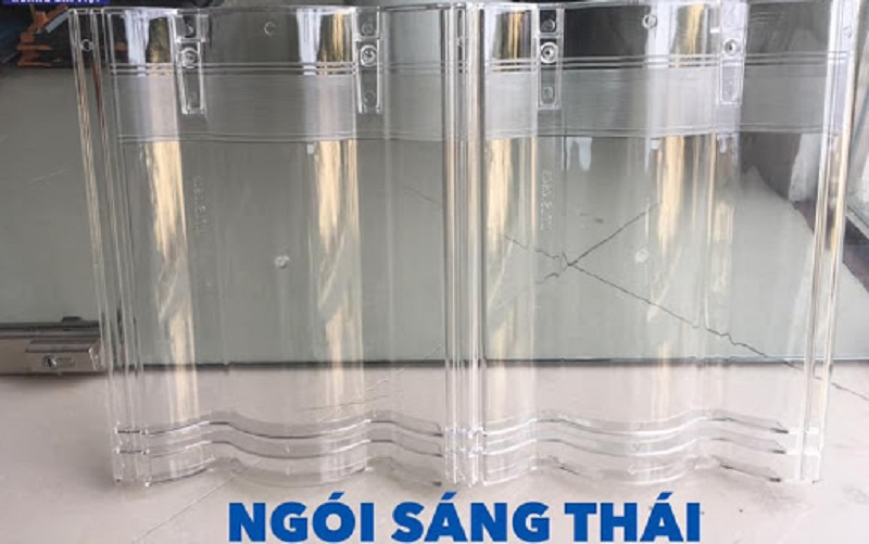 Ngói lấy sáng Thái Lan NT001